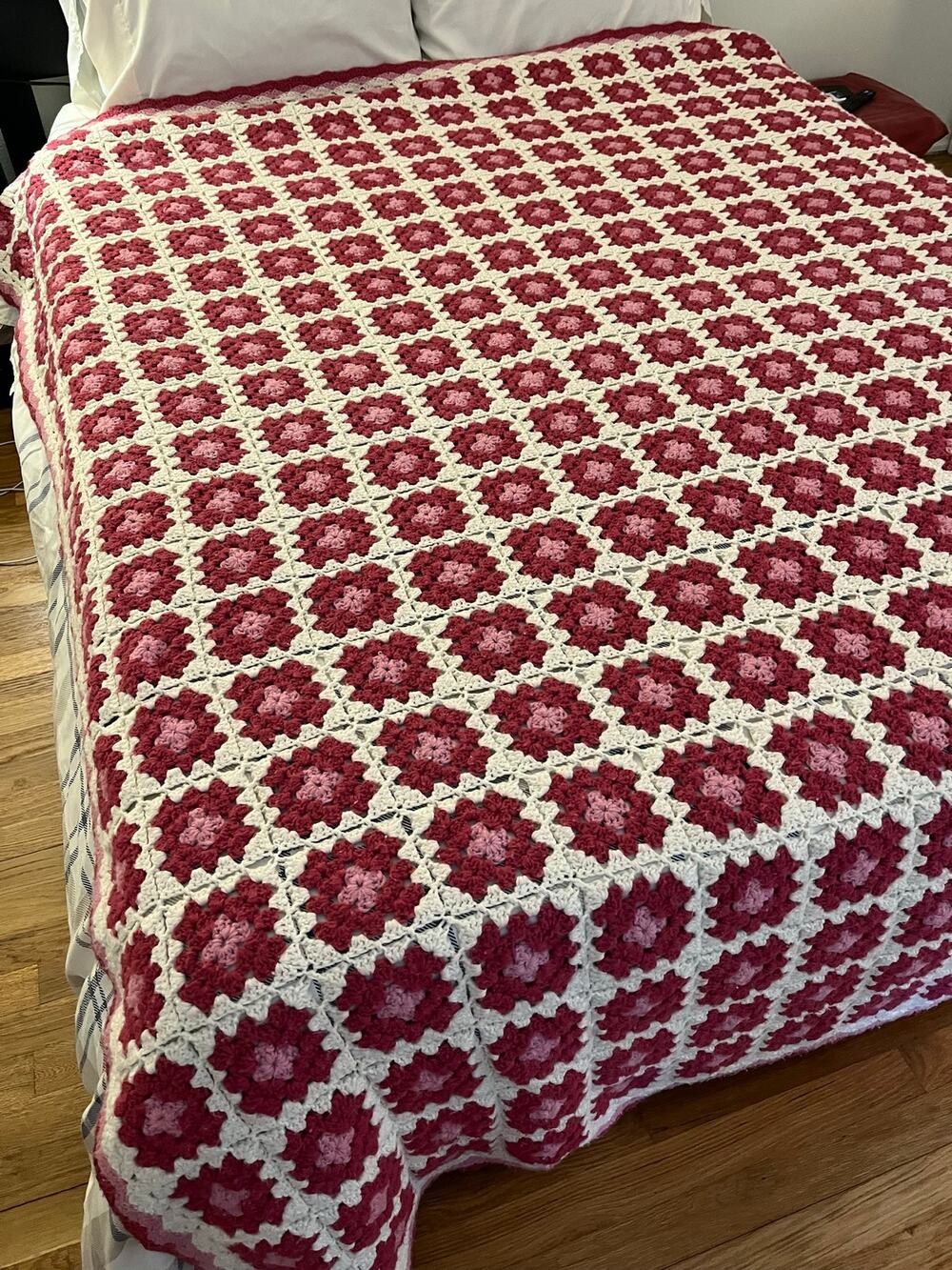 Afghan Twin 90x70 Granny Square Crochet Handmade Throw Blanket Cottage Grandma
